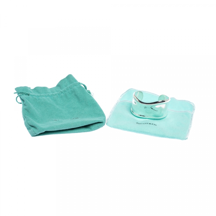 Pre Owned Tiffany & Co. Elsa Peretti Small Bone Silver Wide Cuff Bracelet