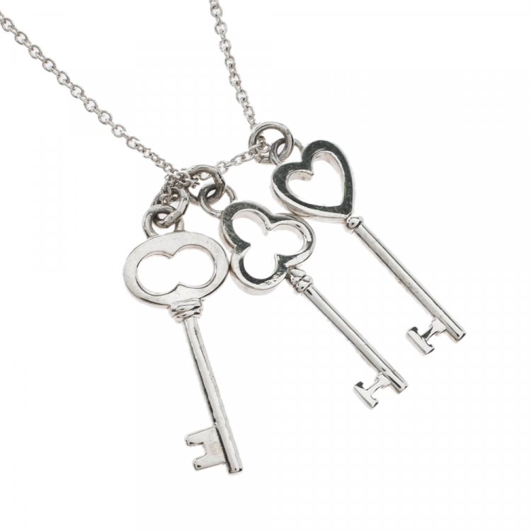 Pre Owned Tiffany & Co. Silver Mini Three-Key Pendant Necklace