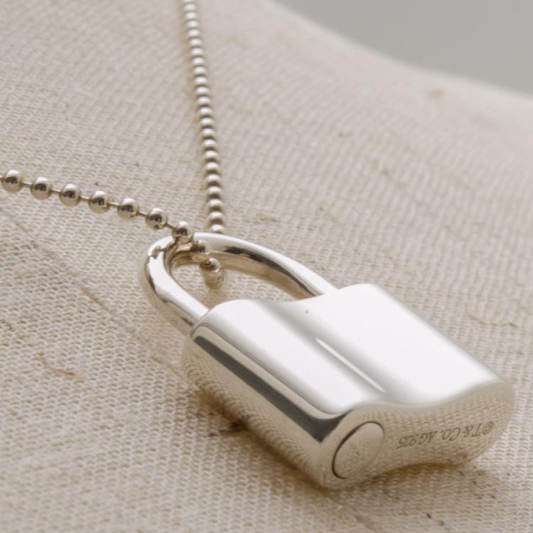 Pre Owned Tiffany & Co.1837™ Silver Lock Pendant 16" chain