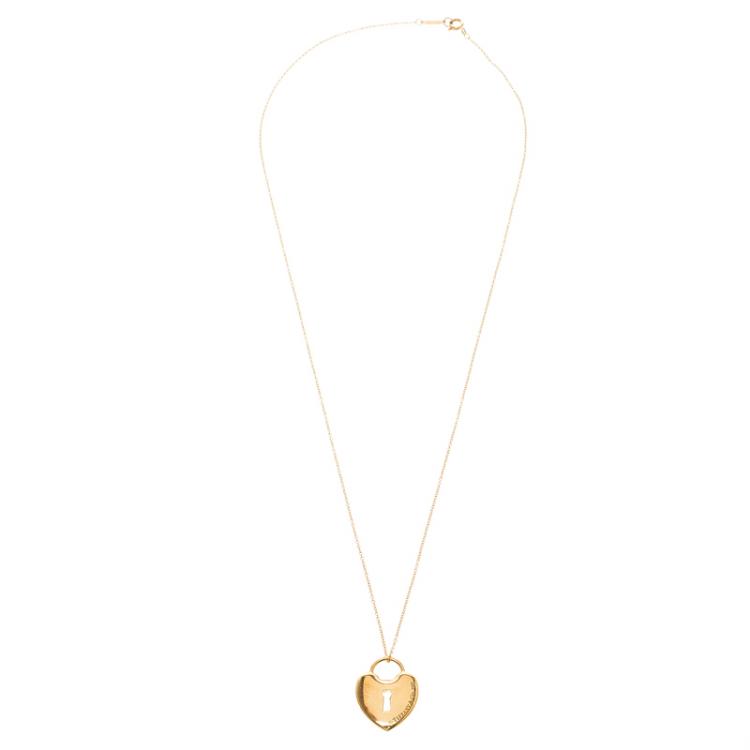 Pre Owned Tiffany & Co. Heart Lock Keyhole 18k Yellow Gold Pendant Necklace