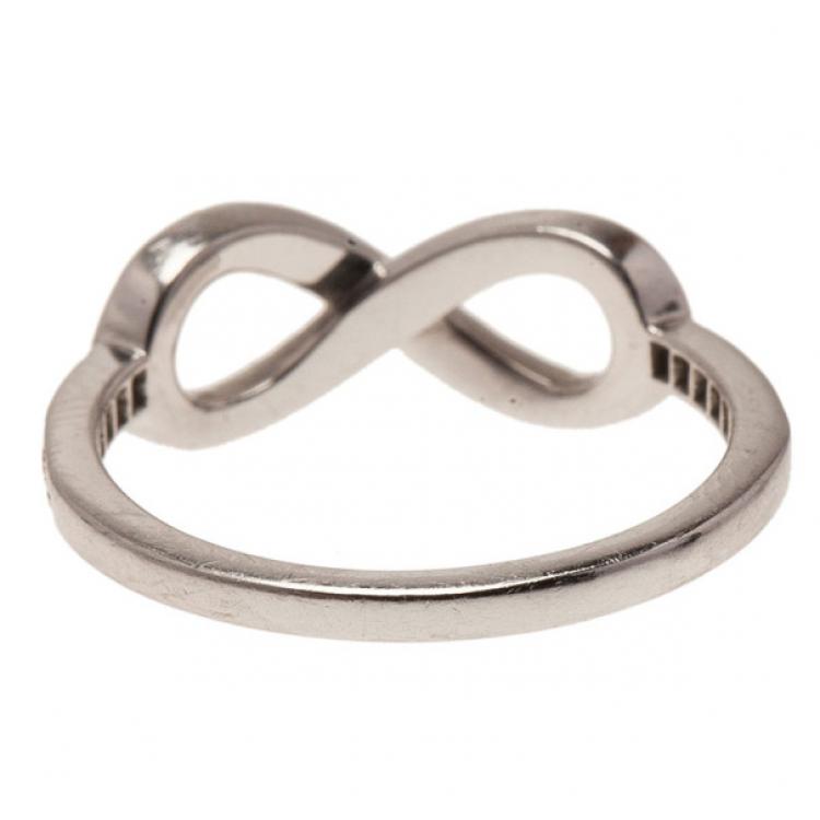 Pre Owned Tiffany & Co. Infinity Diamonds Platinum Ring Size 51