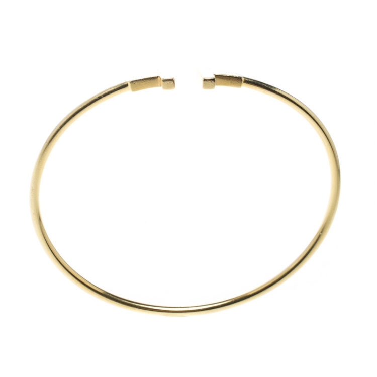 Pre Owned Tiffany & Co. T Wire 18k Yellow Gold Narrow Bracelet 15cm