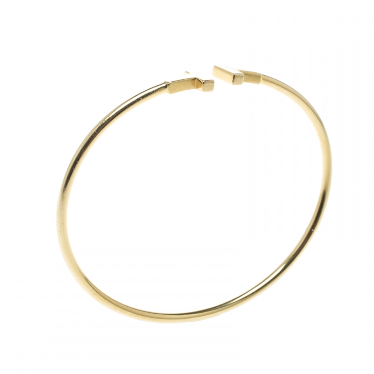 Pre Owned Tiffany & Co. T Wire 18k Yellow Gold Narrow Bracelet 15cm