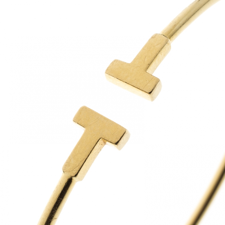 Pre Owned Tiffany & Co. T Wire 18k Yellow Gold Narrow Bracelet 15cm