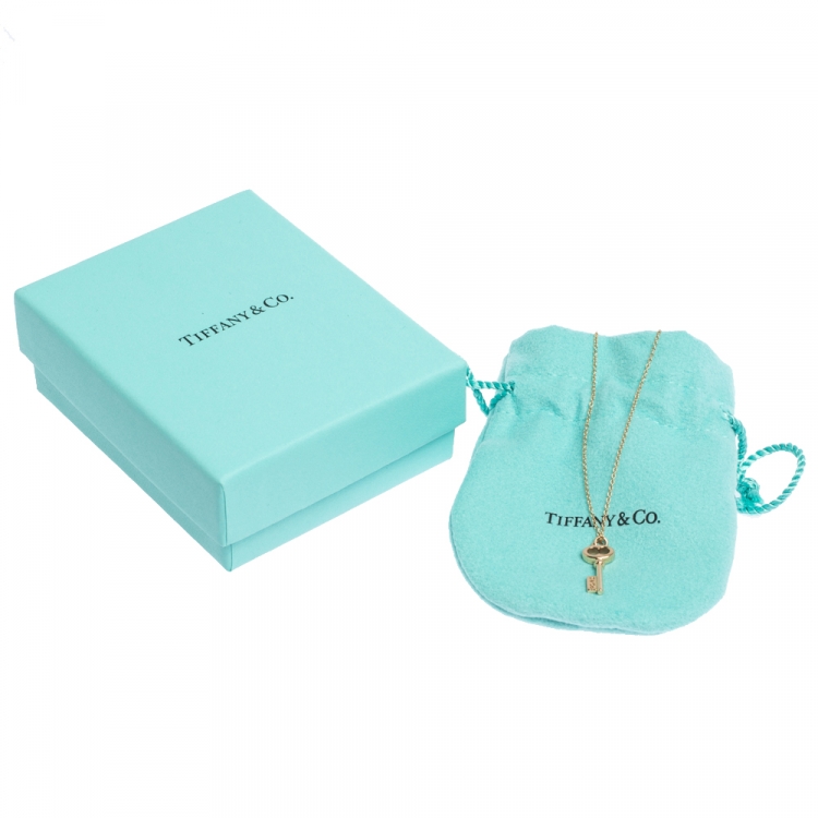 Pre Owned Tiffany & Co. Oval Key 18K Rose Gold Mini Pendant Necklace