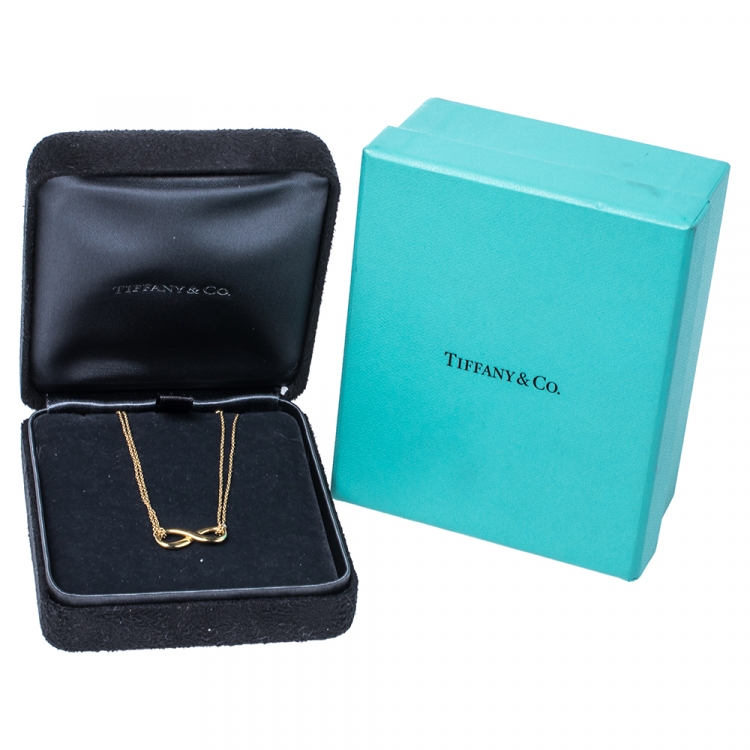 Pre Owned Tiffany & Co. Infinity 18K Yellow Gold Pendant Necklace