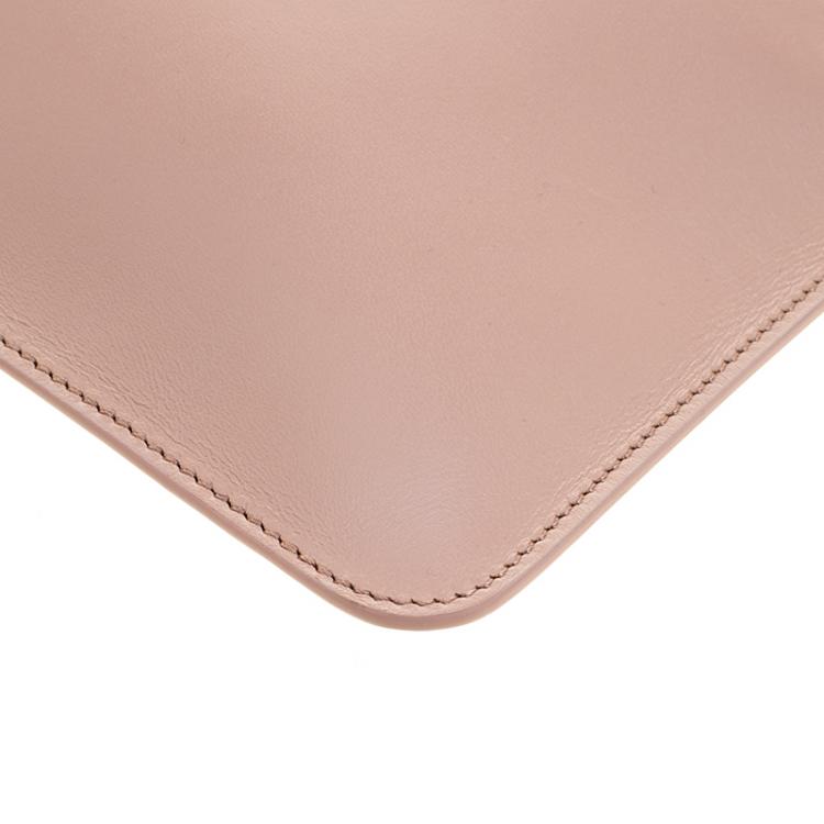 Pre Owned Tod's Beige Leather Fox Wristlet Clutch
