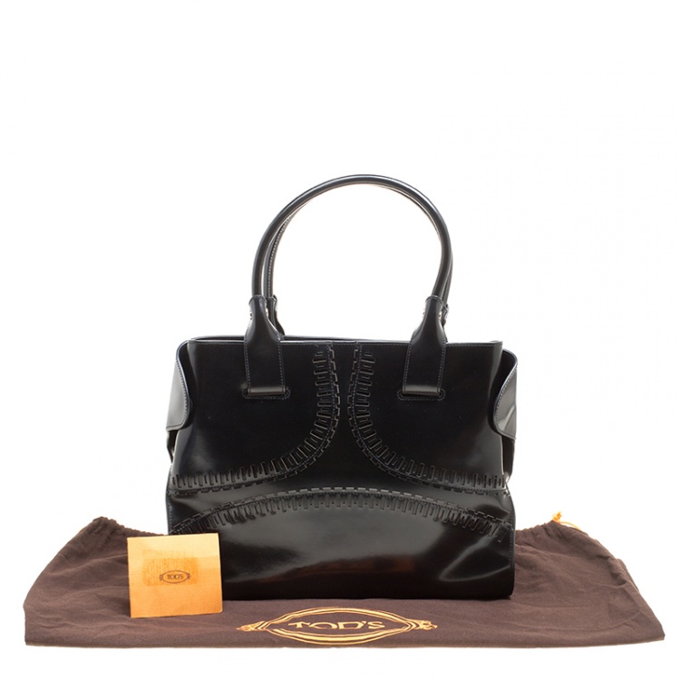 Pre Owned Tod's Black Patent Leather Small Cape Tote
