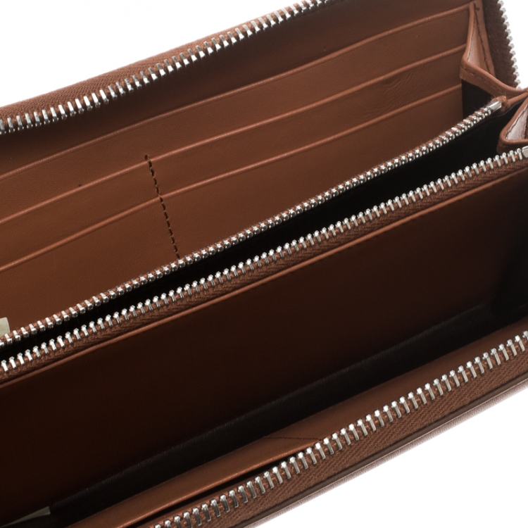 Pre Owned Tod's Brown/White Leather Woven Detail Zip Around Continental Wallet