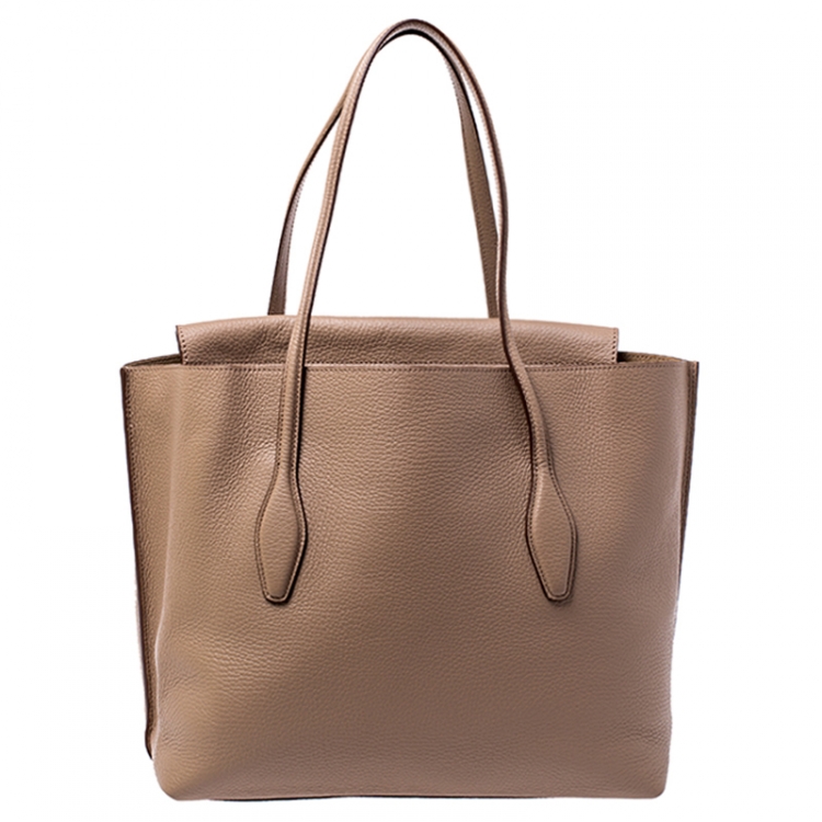 Pre Owned Tod's Beige  Leather Joy Medium Tote 