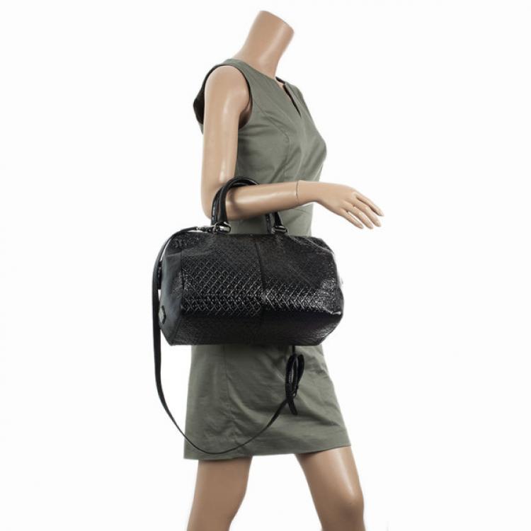 Pre Owned Tod's Black Patent Signature Medium Bauletto Bag