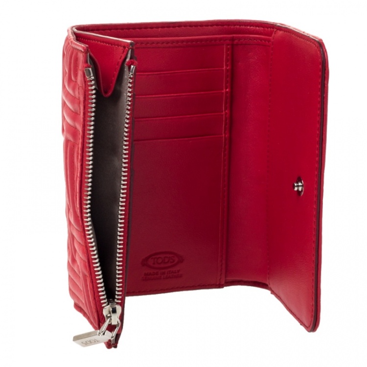 Pre Owned Tod's Red Leather Trifold Wallet