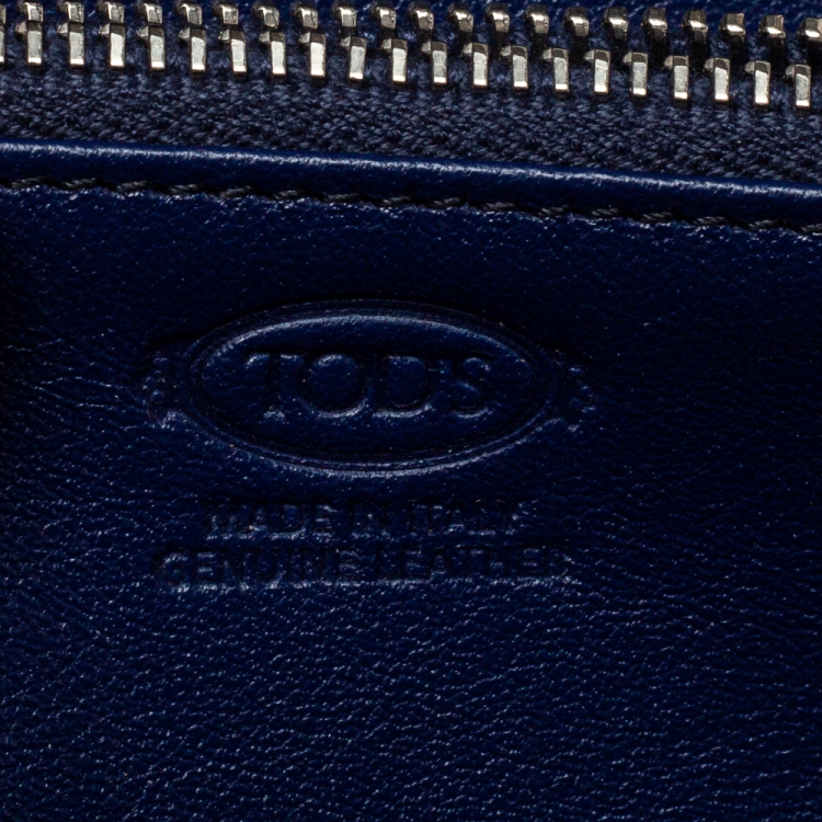 مملوكة مسبقًا Tod's Blue Leather Double T Zip Around Continental Wallet