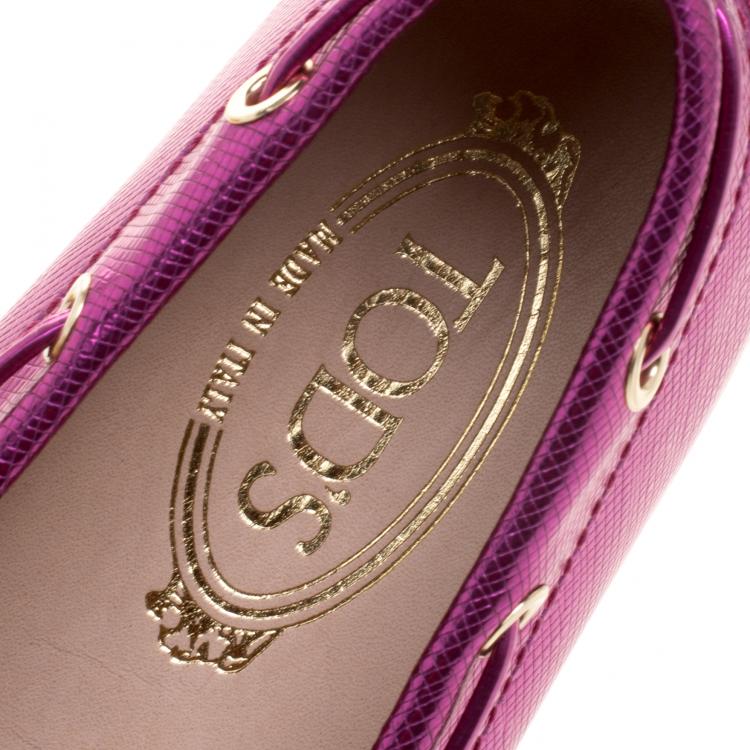 Pre Owned Tod's Pink Metallic Leather Bow Loafers Size 40