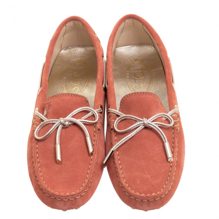 Pre Owned Tod's Coral Orange Suede Bow Loafers Size 37
