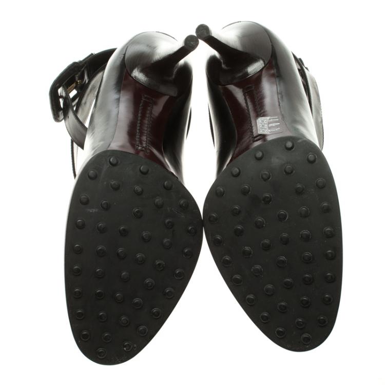 Pre Owned Tod's Black Leather Cross Strap Pumps Size 40