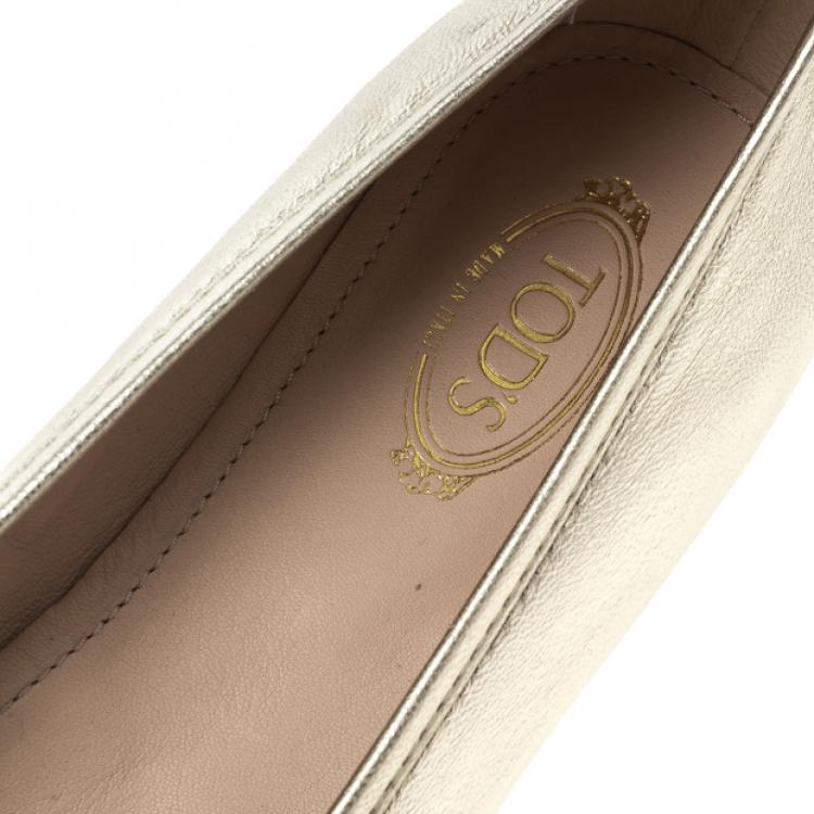 Pre Owned Tod's Metallic Gold Leather Studded Ballet Flats Size 37.5