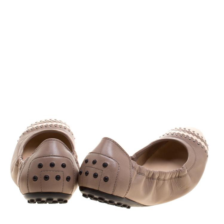 Pre Owned Tod's Two Tone Leather Scrunch Ballet Flats Size 39.5