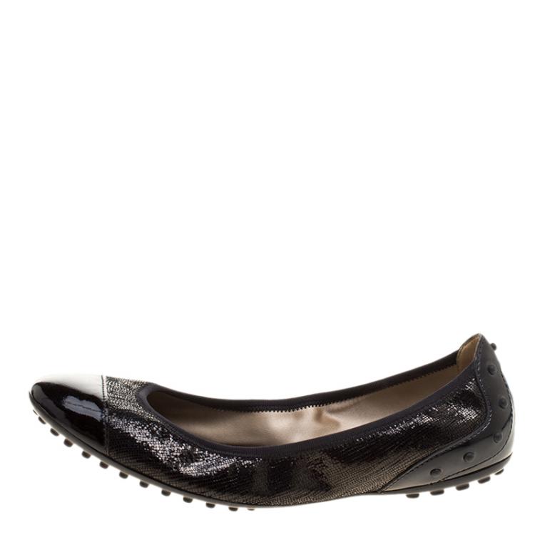 Pre Owned Tod's Black Textured Leather Scrunch Ballet Flats Size 37