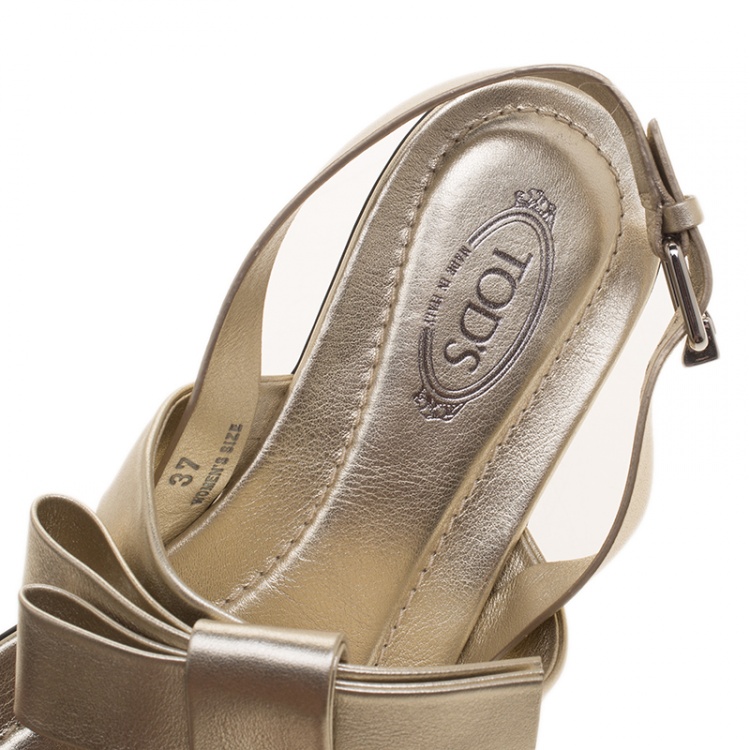 Pre Owned Tod's Metallic Gold Leather Bow Detail Flat Thong Sandals Size 37