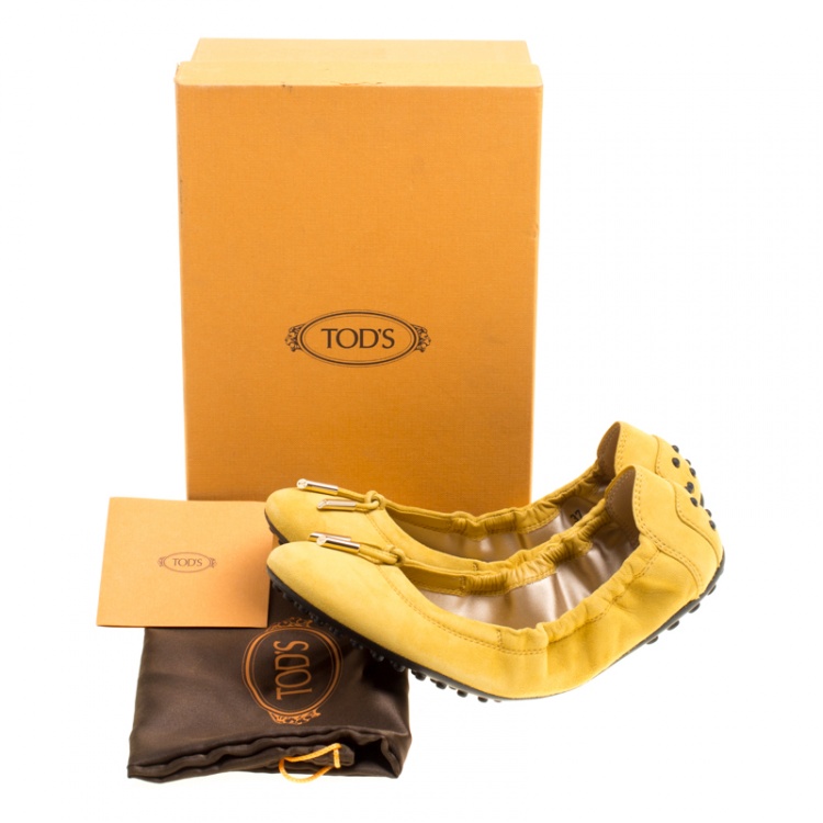 Pre Owned Tod's Yellow Suede Bow Scrunch Ballet Flats Size 37