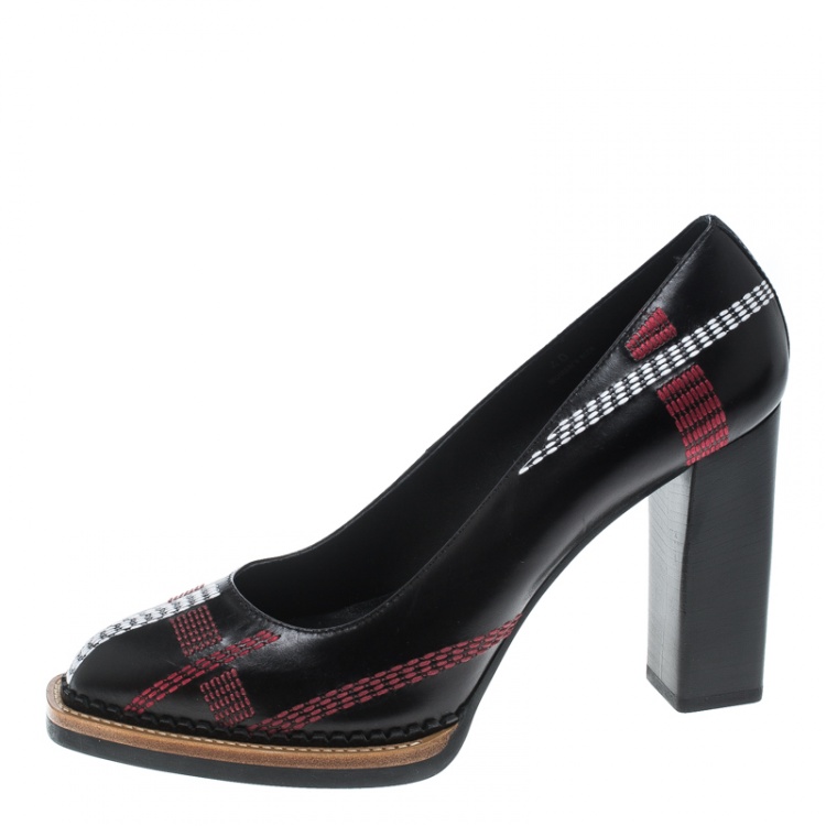 Pre Owned Tod's Black Leather Stitch Detail Block Heel Pumps Size 40