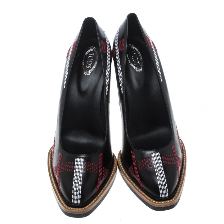 Pre Owned Tod's Black Leather Stitch Detail Block Heel Pumps Size 40
