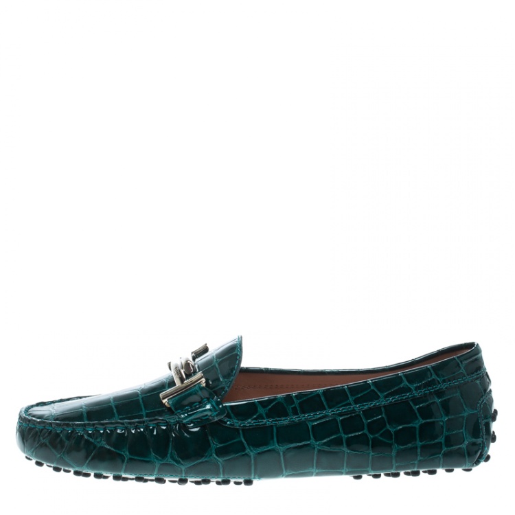 Pre Owned Tod's Emerald Green Croc Embossed Patent Leather Gommino Double T Buckle Driver Loafers Size 39.5