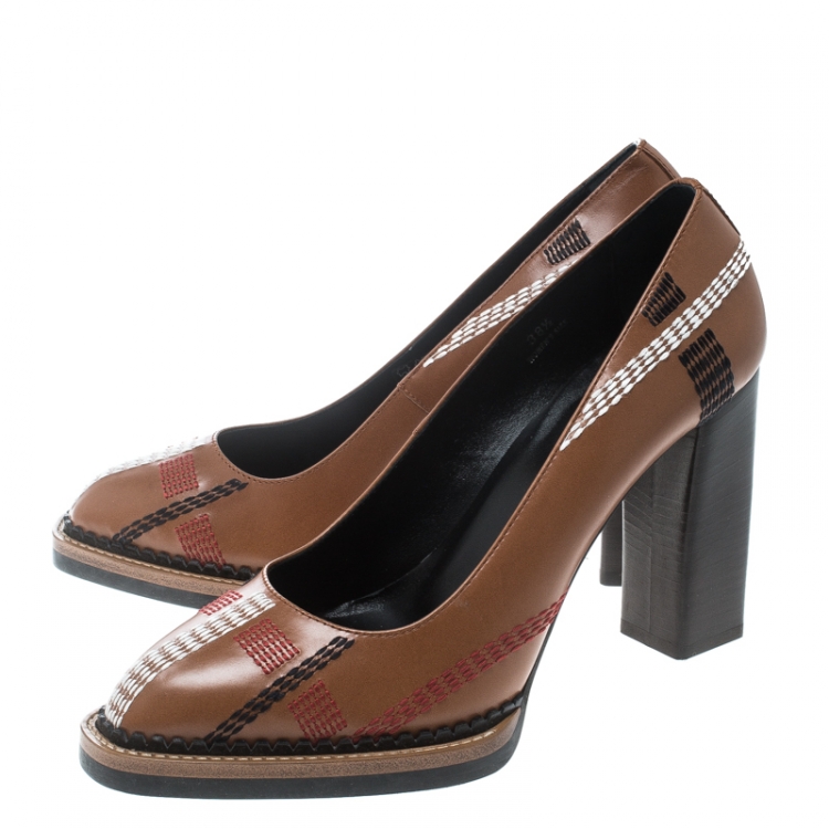 Pre Owned Tod's Brown Leather Stitch Detail Block Heel Pumps Size 38.5