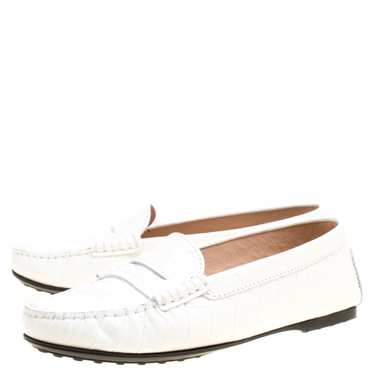 Pre Owned Tod’s White Croc Embossed Leather Penny Loafers Size 37