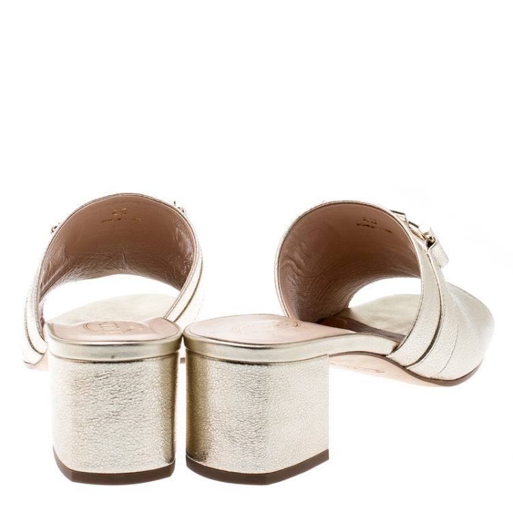 Pre Owned Tod's Limited Edition Metallic Gold Textured Leather Double T Peep Toe Mules Size 40