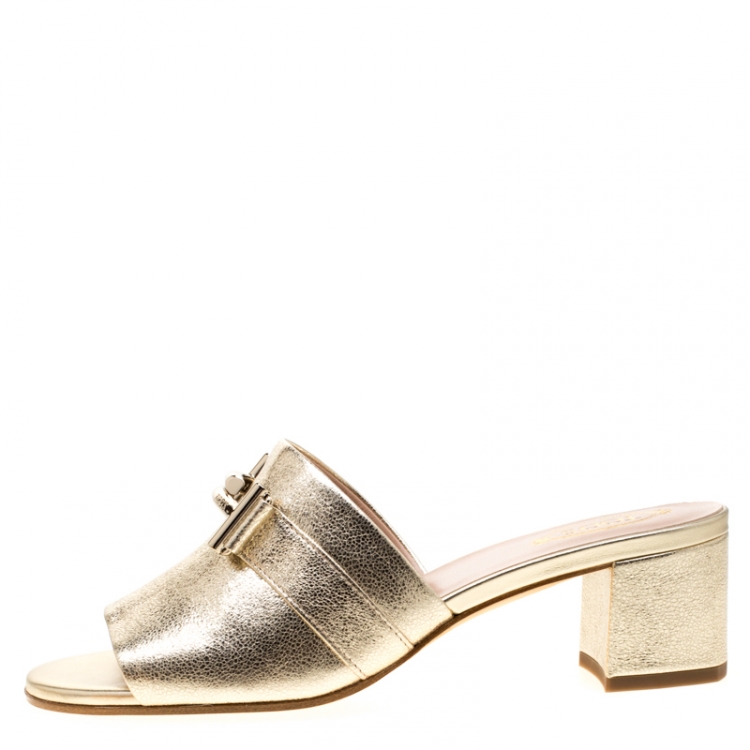 Pre Owned Tod's Limited Edition Metallic Gold Textured Leather Double T Peep Toe Mules Size 37.5