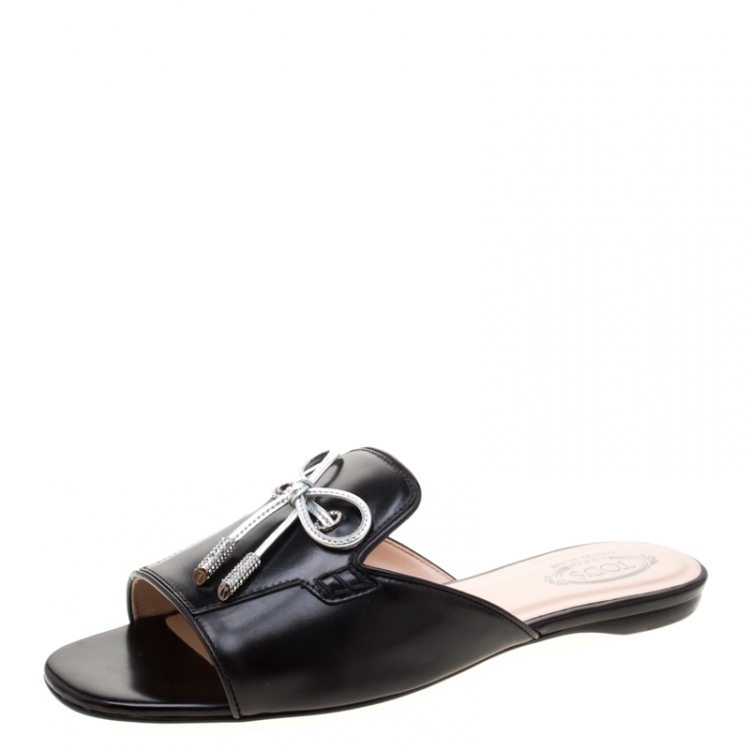 Pre Owned Tod's Limited Edition Black Leather Crystal Embellished Bow Peep Toe Flat Slides Size 37.5
