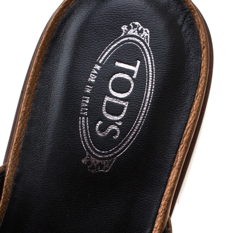 Pre Owned Tod's Metallic Bronze Leather Double T Flat Mules Size 38