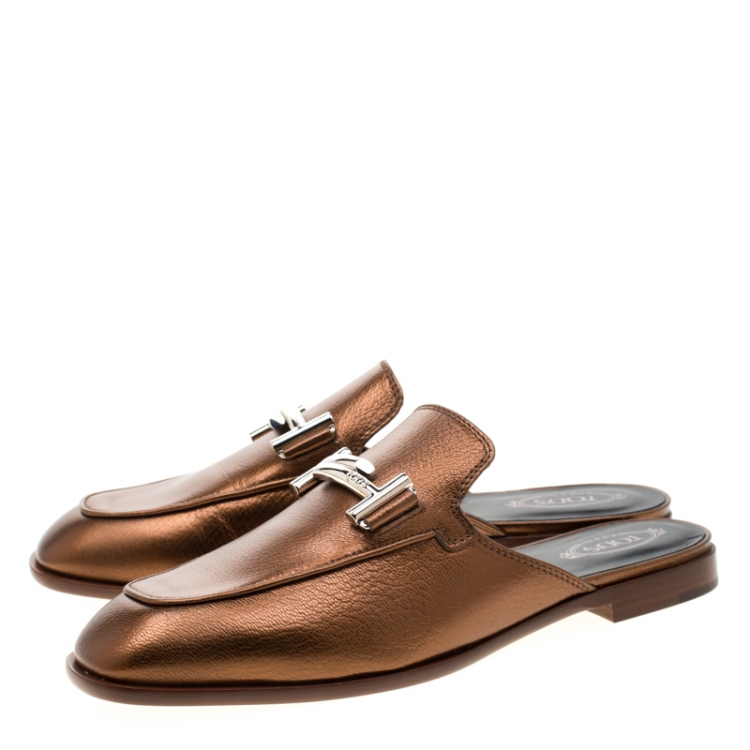 Pre Owned Tod's Metallic Bronze Leather Double T Flat Mules Size 38