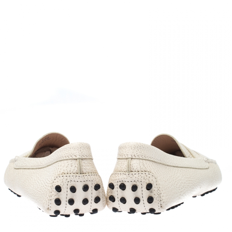 Pre Owned Tod's White Leather Gommino Slip On Loafers Size 39.5