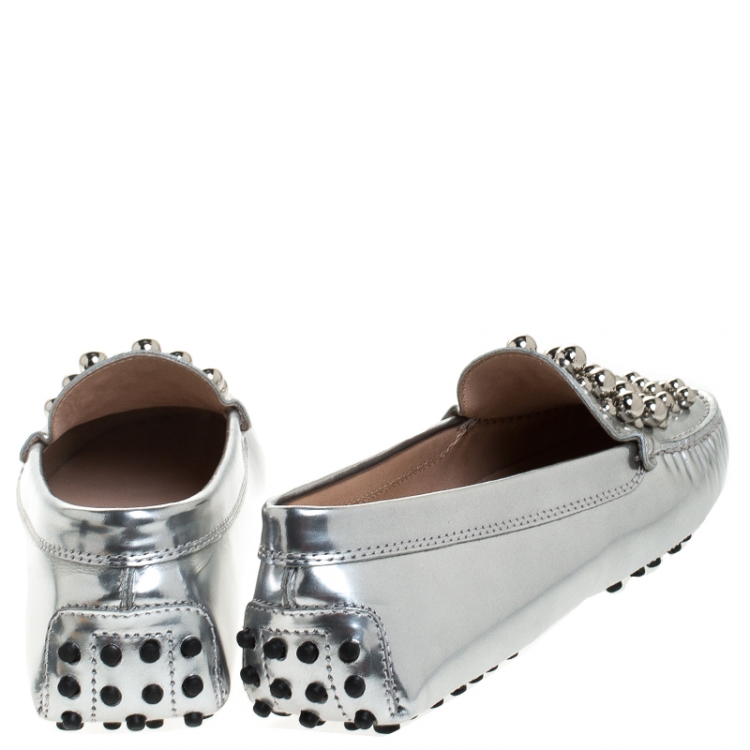 Pre Owned Tod's Metallic Silver Leather Gommini Bolle Embellished Loafers Size 36.5