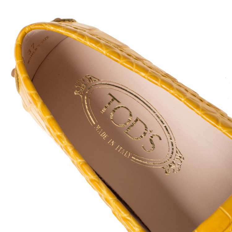 مملوكة مسبقًا Tod's Yellow Croc Embossed Leather Fringe Loafers Size 37