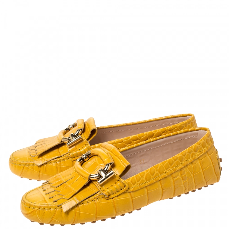 مملوكة مسبقًا Tod's Yellow Croc Embossed Leather Fringe Loafers Size 37