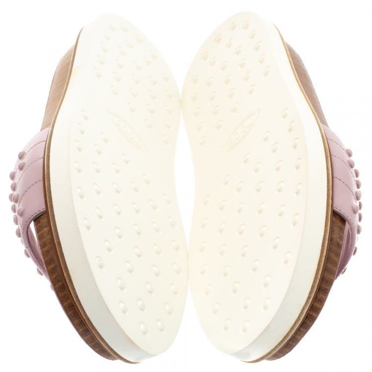 Pre Owned Tod's Pink Leather Studded Flat Slides Size 38