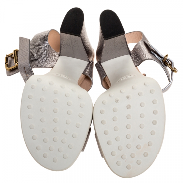 Pre Owned Tod's Silver Leather Platform Ankle Strap Sandals Size 37.5