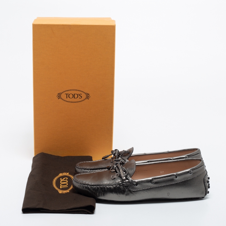 Pre Owned Tod's Metallic Grey Leather Gommini Bow Slip On Loafers Size 37