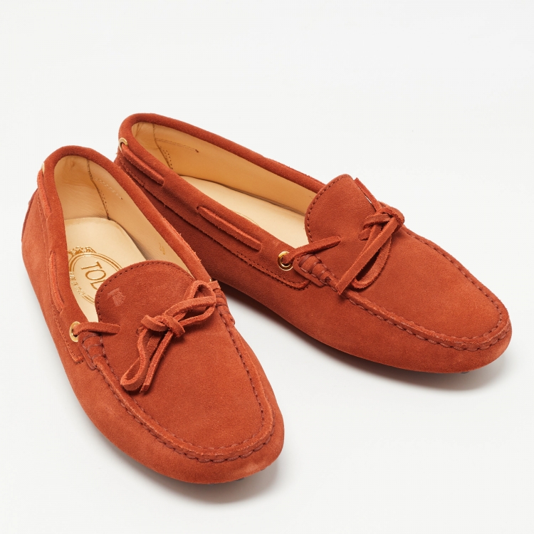 Pre Owned Tod's Brown Suede Gommino Loafers Size 38