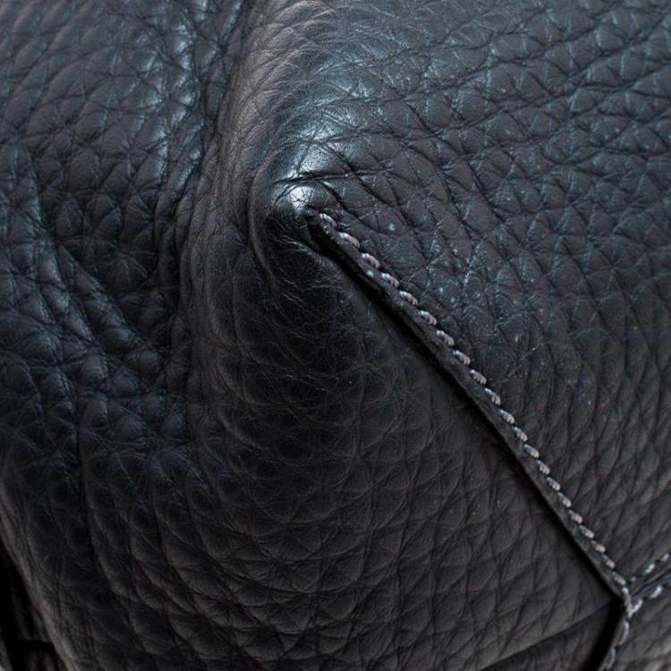 Pre Owned Tod's Dark Blue Pebbled Leather Zip Tote