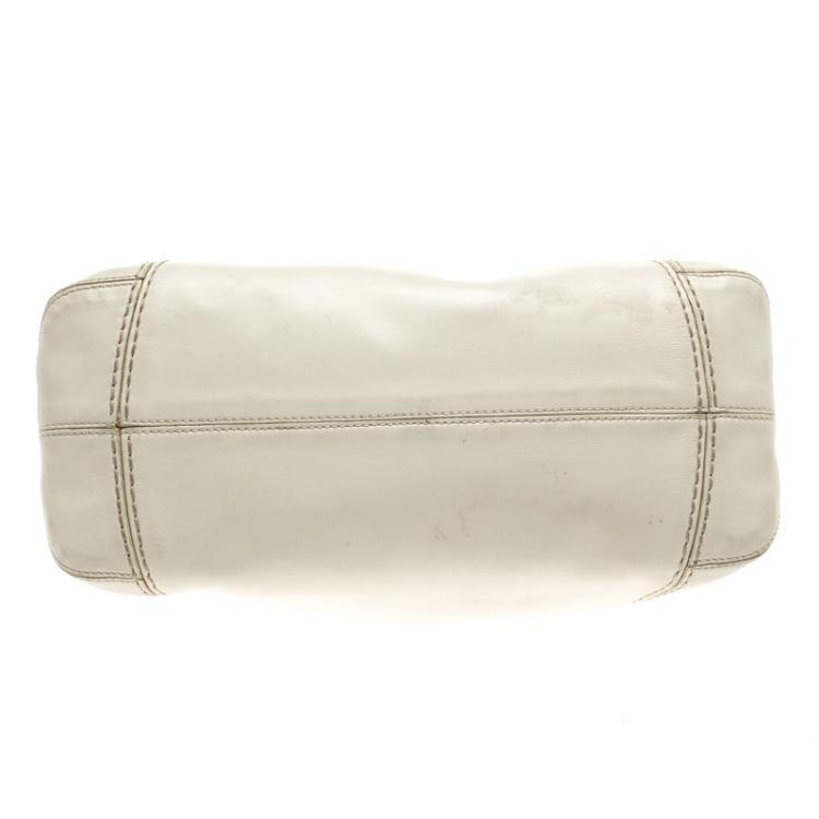 Pre Owned Tod's Off White Leather Shoulder Bag