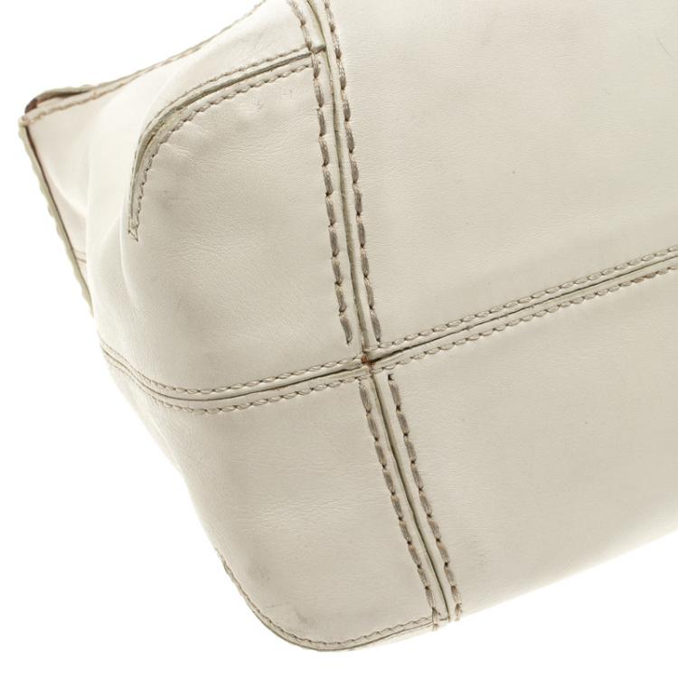 Pre Owned Tod's Off White Leather Shoulder Bag