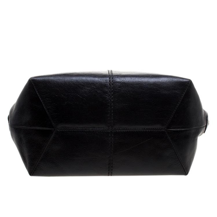 Pre Owned Tod's Metallic Black Glossy Leather Zip Tote
