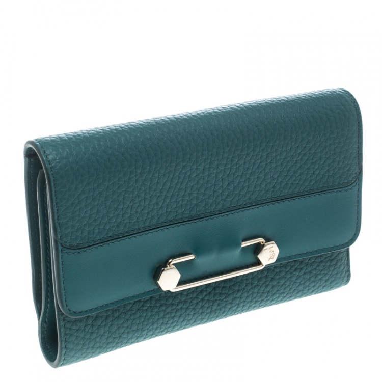 Pre Owned Tod's Green Leather Brooch Wallet