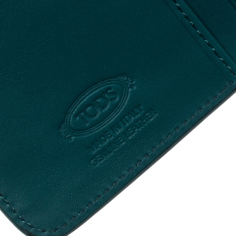Pre Owned Tod's Green Leather Brooch Wallet