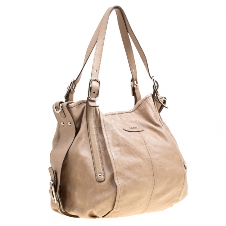 Pre Owned Tod's Beige Leather Gummy Top Handle Bag